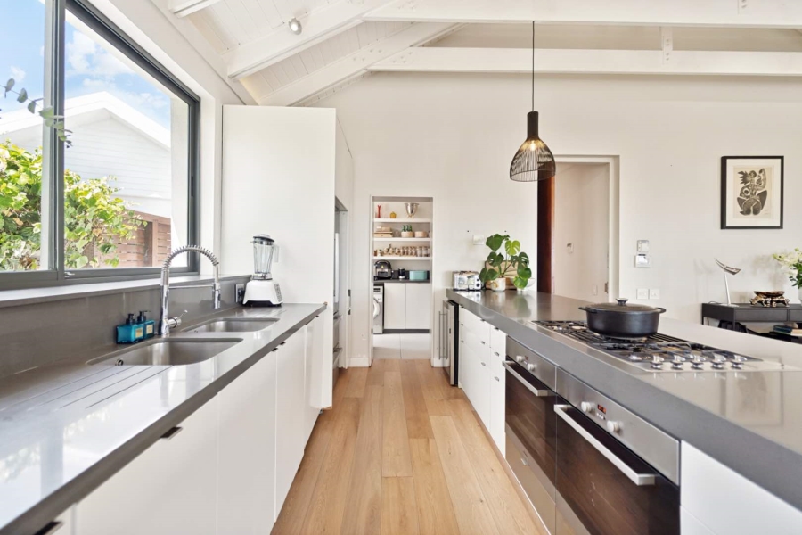5 Bedroom Property for Sale in Camps Bay Western Cape